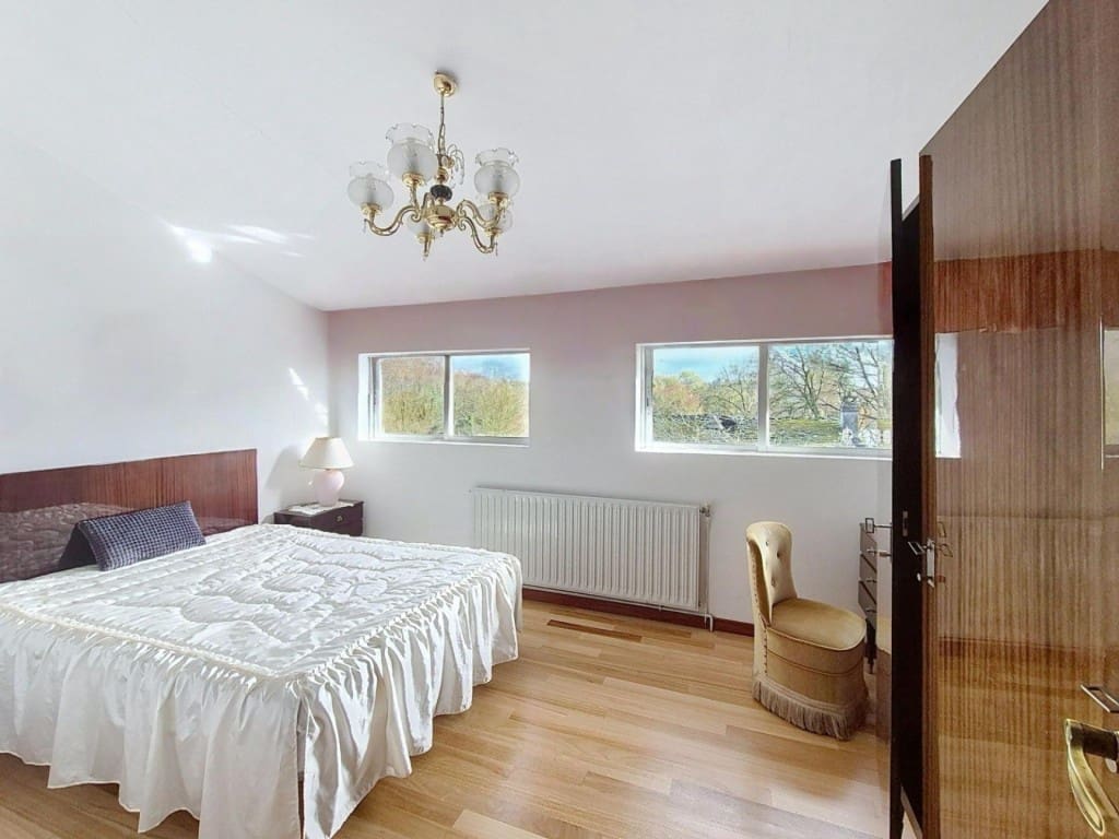 Chalet de 3 habitaciones en Begonte en venta con garaje - 260.000 € (Ref: 9595703)