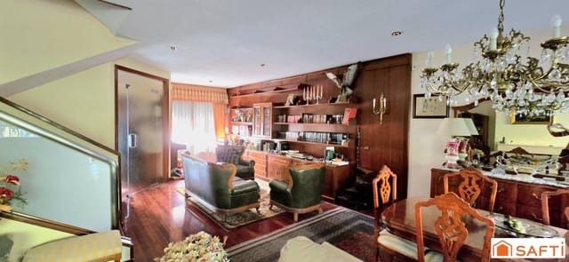 7 sovrum Villa till salu i Las Rozas de Madrid med pool garage - 980 000 € (Ref: 9595704)