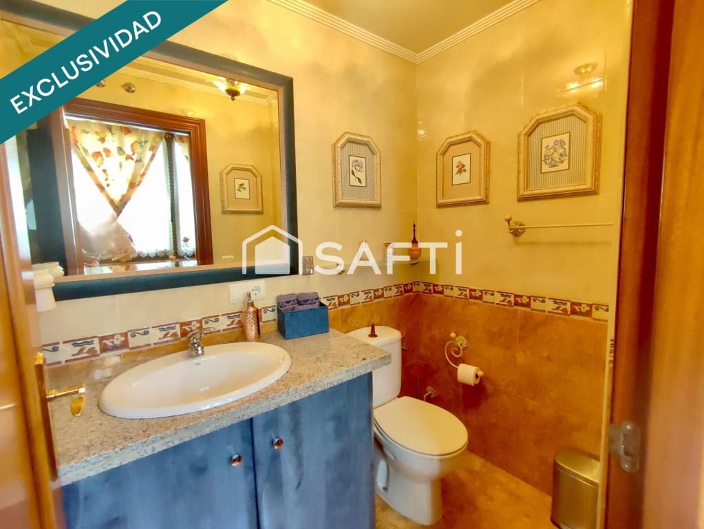 3 quarto Moradia em Banda para venda em Anguciana com piscina garagem - 239 500 € (Ref: 9595711)