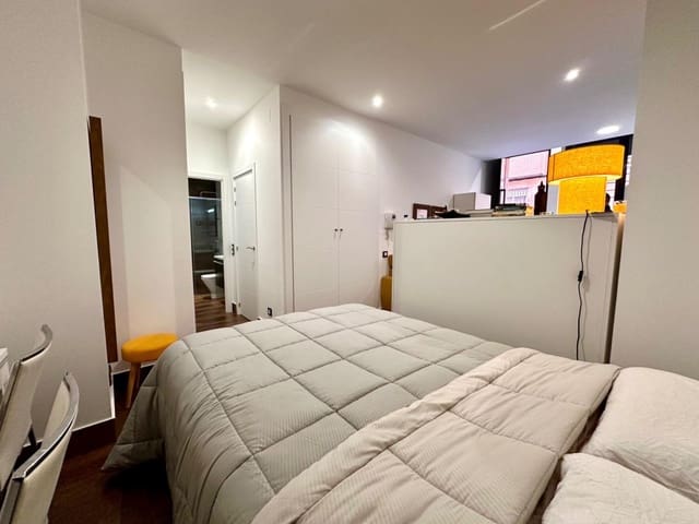 Estudio en Valdeacederas, Madrid ciudad en venta - 265.000 € (Ref: 9595712)