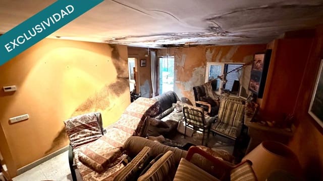 5 soveværelse Villa til salg i Valdemaqueda med swimmingpool garage - € 270.000 (Ref: 9595713)