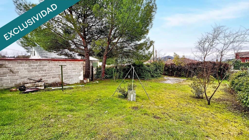 5 bedroom Villa for sale in Valdemaqueda with pool garage - € 270,000 (Ref: 9595713)