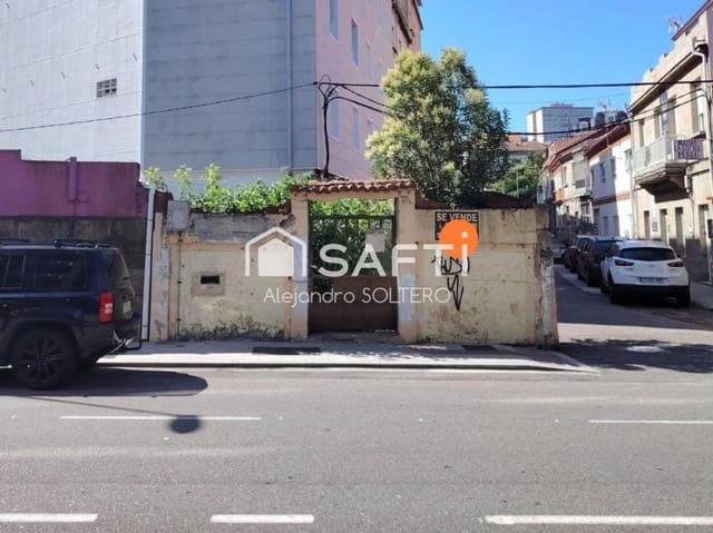 Adosado de 3 habitaciones en Vigo en venta - 105.000 € (Ref: 9595714)