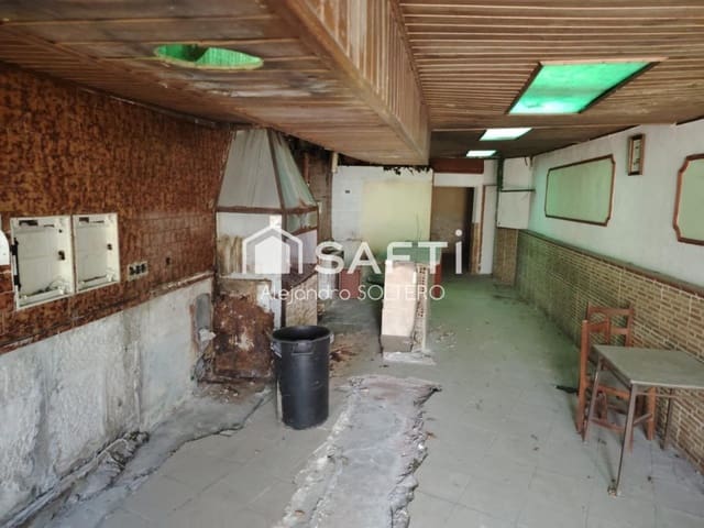 Adosado de 3 habitaciones en Vigo en venta - 105.000 € (Ref: 9595714)