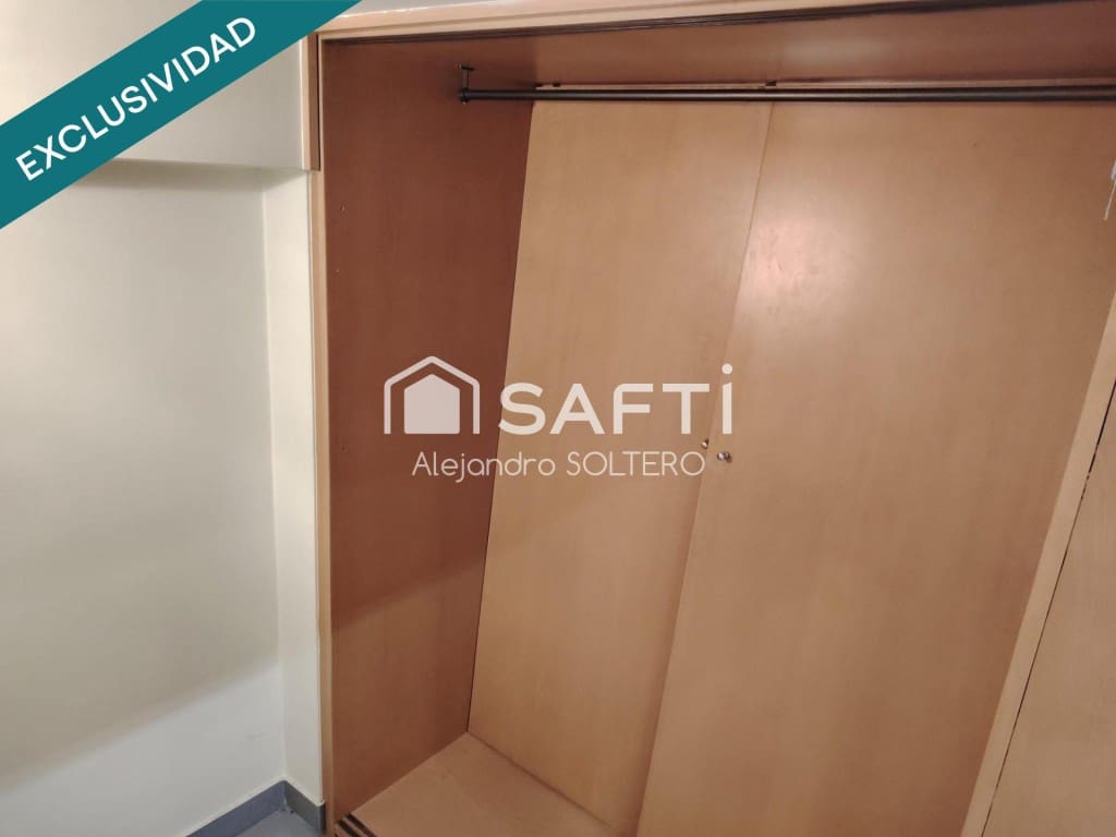 Office for sale in Vigo - € 395,000 (Ref: 9595715)