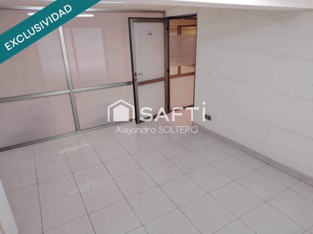 Office for sale in Vigo - € 395,000 (Ref: 9595715)