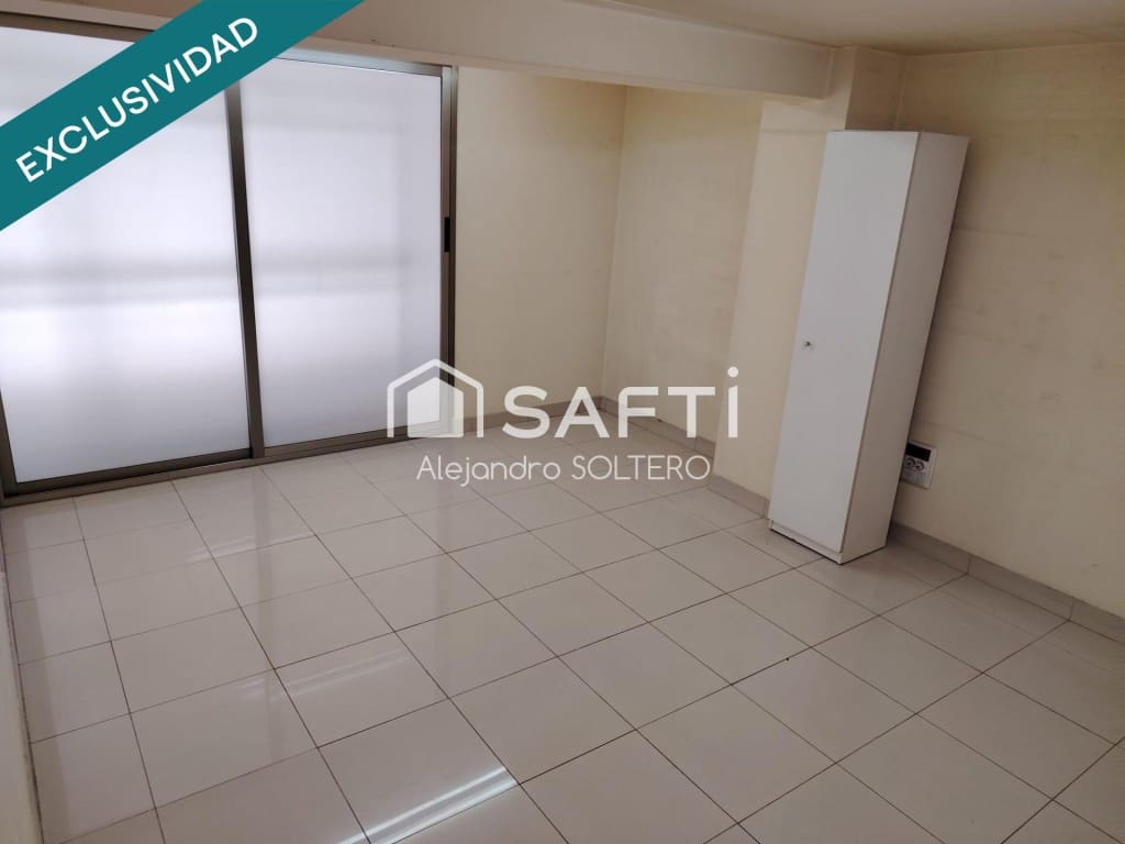 Office for sale in Vigo - € 395,000 (Ref: 9595715)