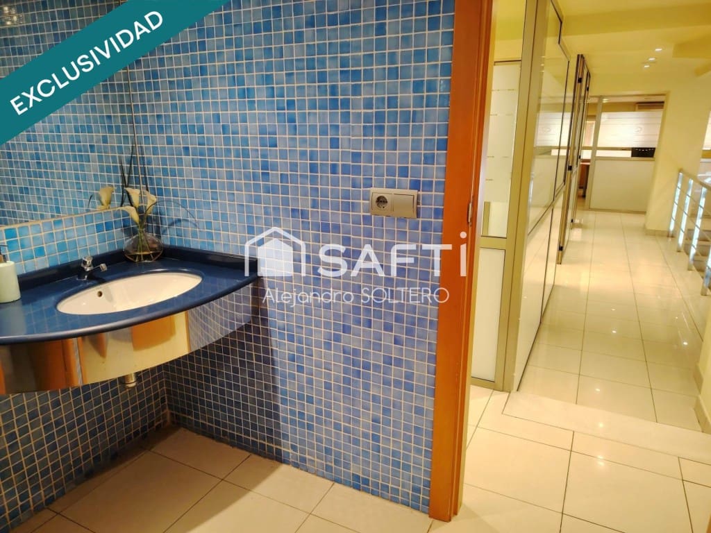 Office for sale in Vigo - € 395,000 (Ref: 9595715)