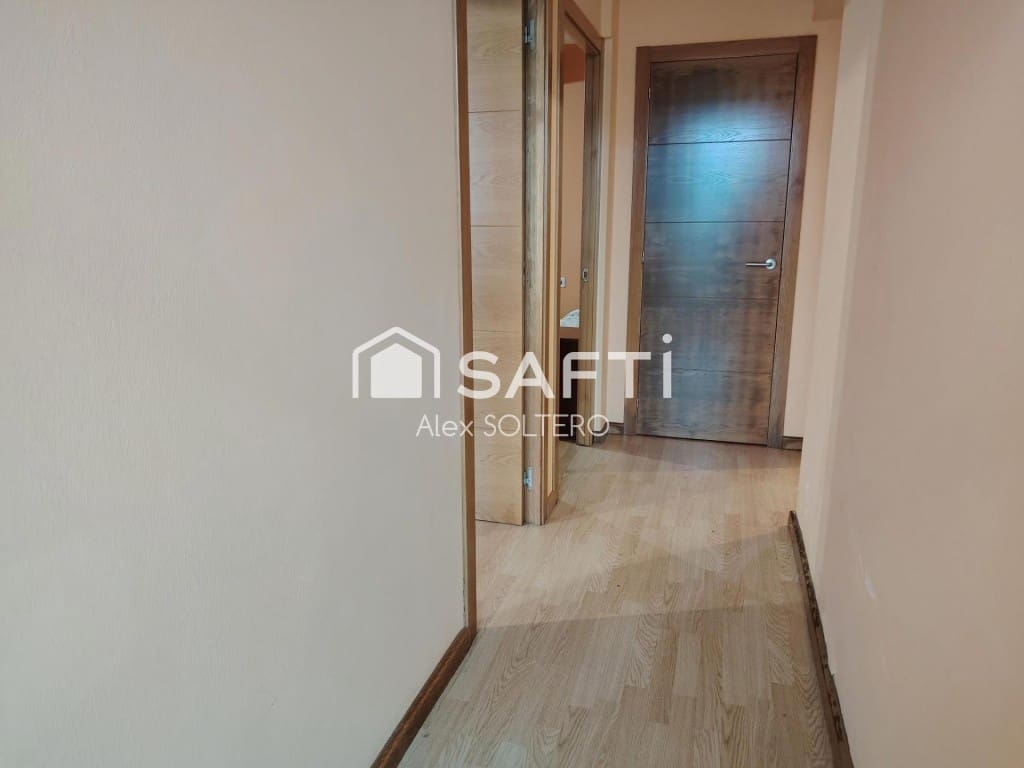 7 makuuhuone Huvila myytävänä paikassa Vigo mukana 
autotalli - 310 000 € (Ref: 9595717)