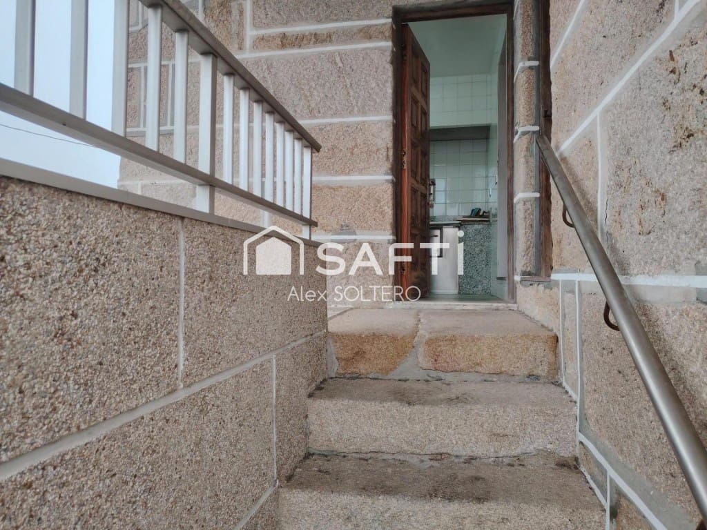 7 makuuhuone Huvila myytävänä paikassa Vigo mukana 
autotalli - 310 000 € (Ref: 9595717)