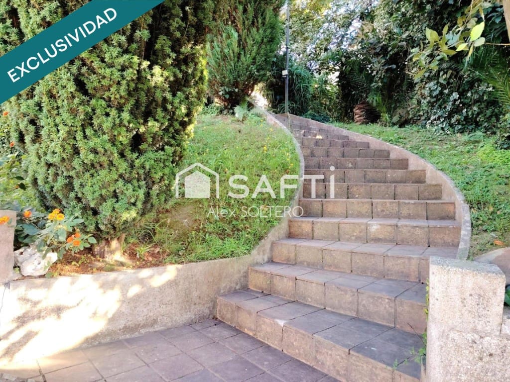 6 bedroom Villa for sale in Vigo with pool garage - € 970,000 (Ref: 9595720)