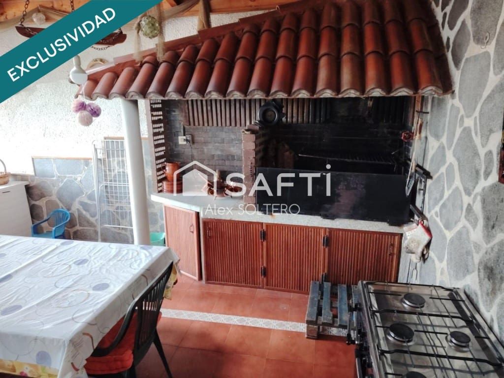 6 bedroom Villa for sale in Vigo with pool garage - € 970,000 (Ref: 9595720)