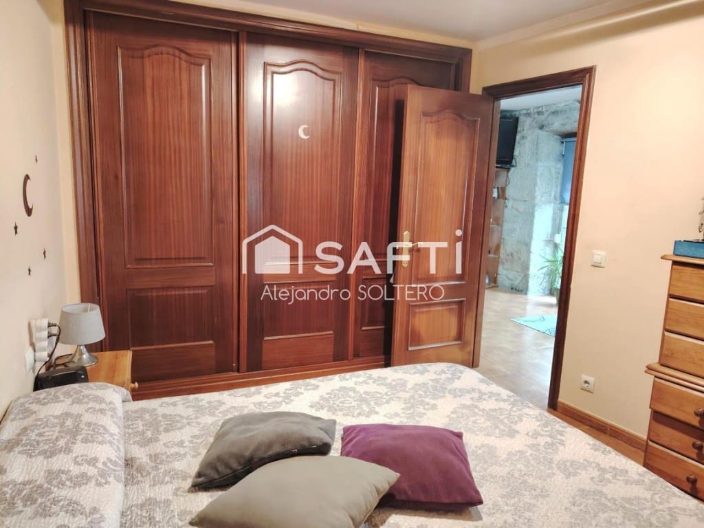 4 bedroom Villa for sale in Baiona - € 175,000 (Ref: 9595721)