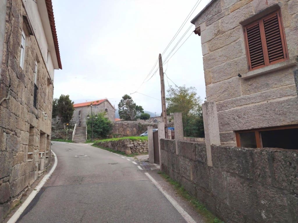 4 bedroom Villa for sale in Baiona - € 175,000 (Ref: 9595721)
