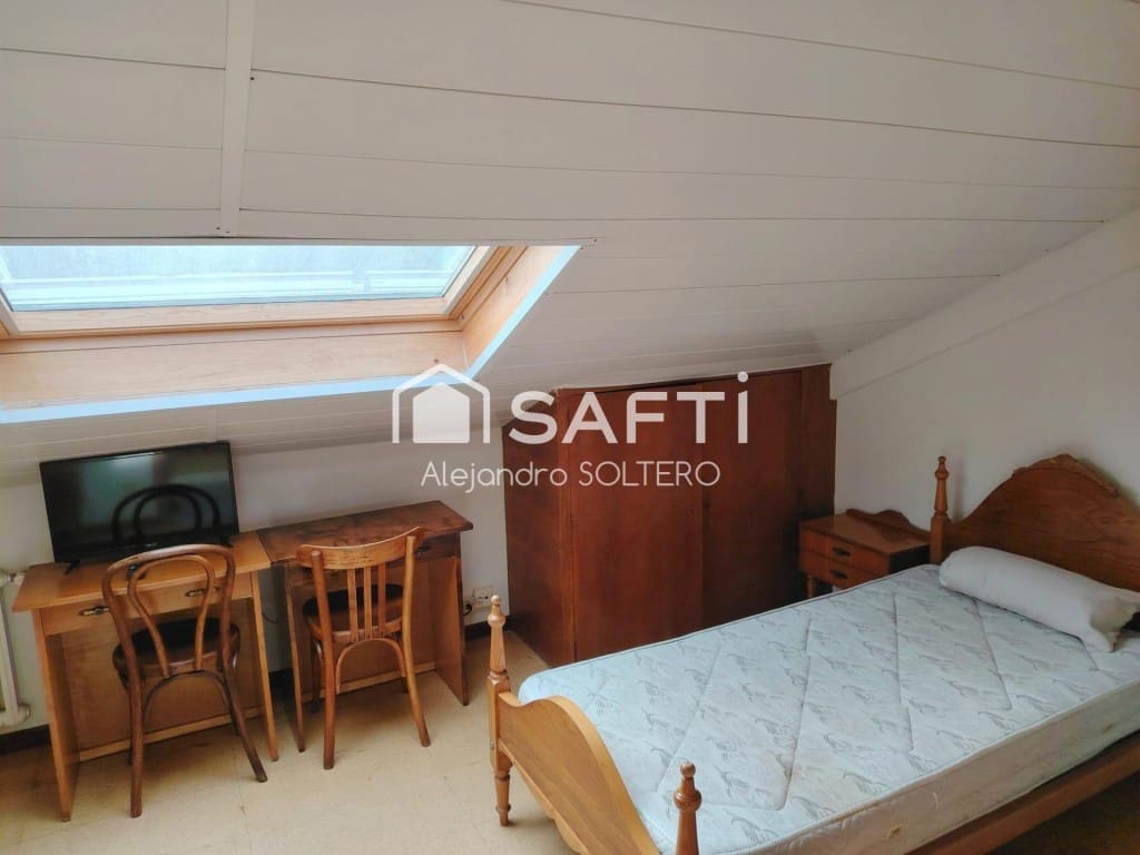 Office for sale in A Estrada - € 870,000 (Ref: 9595723)