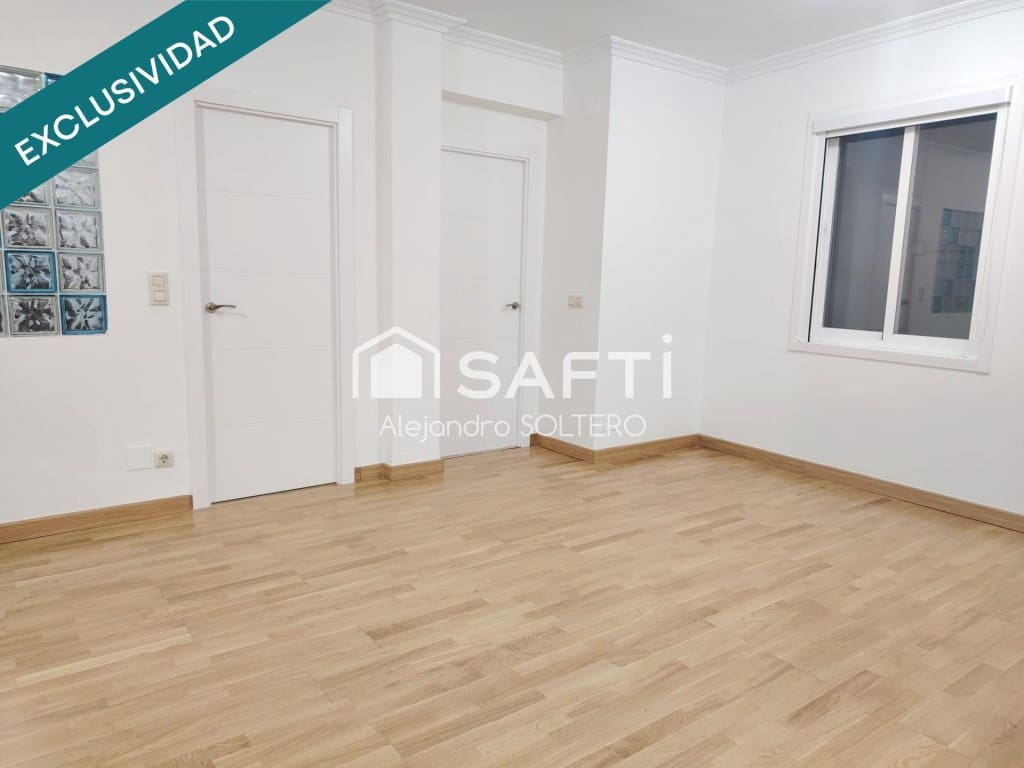 3 bedroom Apartment for sale in Vigo - € 210,000 (Ref: 9595724)