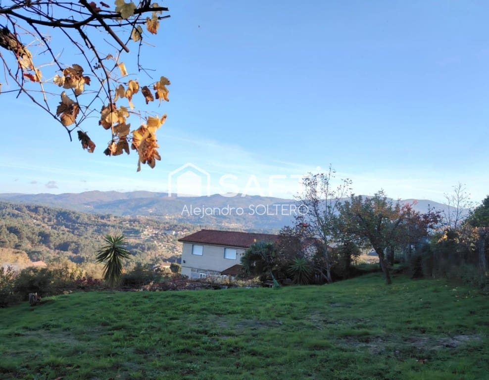 4 bedroom Villa for sale in Crecente - € 190,000 (Ref: 9595725)