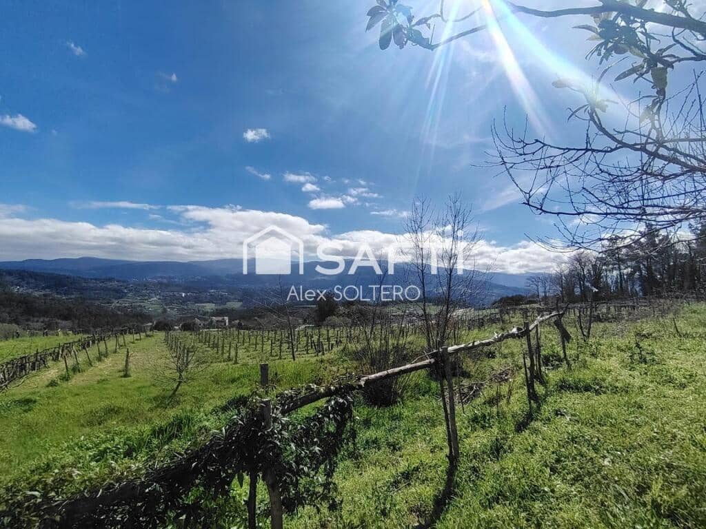 4 bedroom Villa for sale in Crecente - € 190,000 (Ref: 9595725)