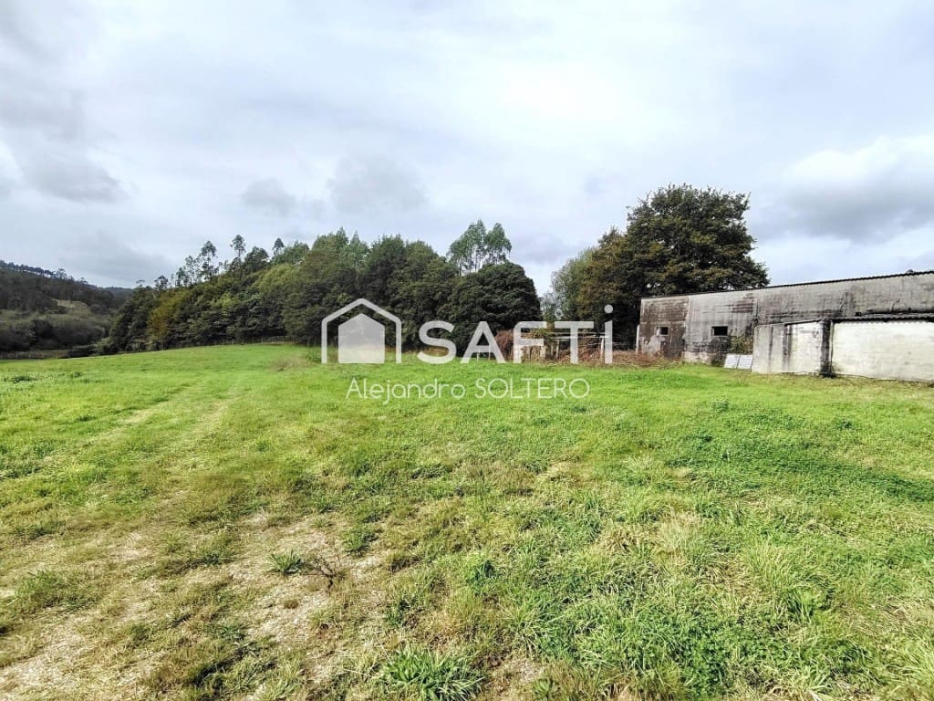 6 bedroom Finca/Country House for sale in Negreira - € 325,000 (Ref: 9595726)