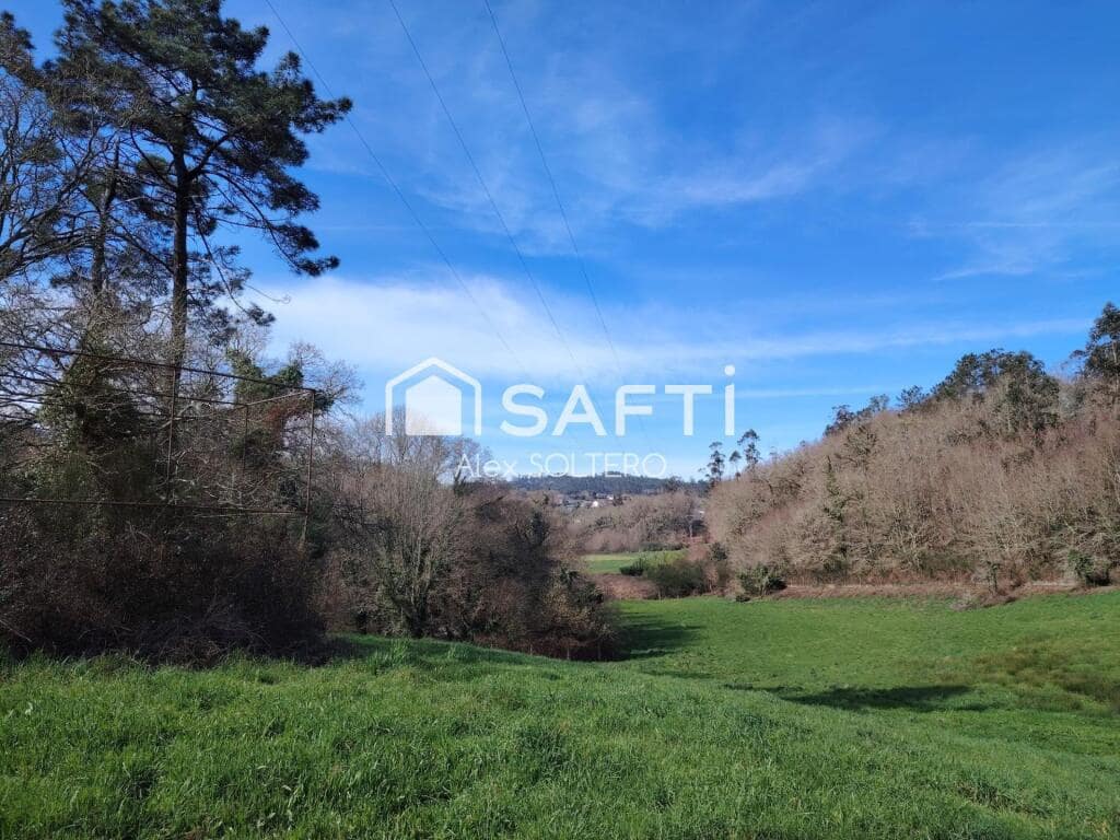 6 bedroom Finca/Country House for sale in Negreira - € 325,000 (Ref: 9595726)