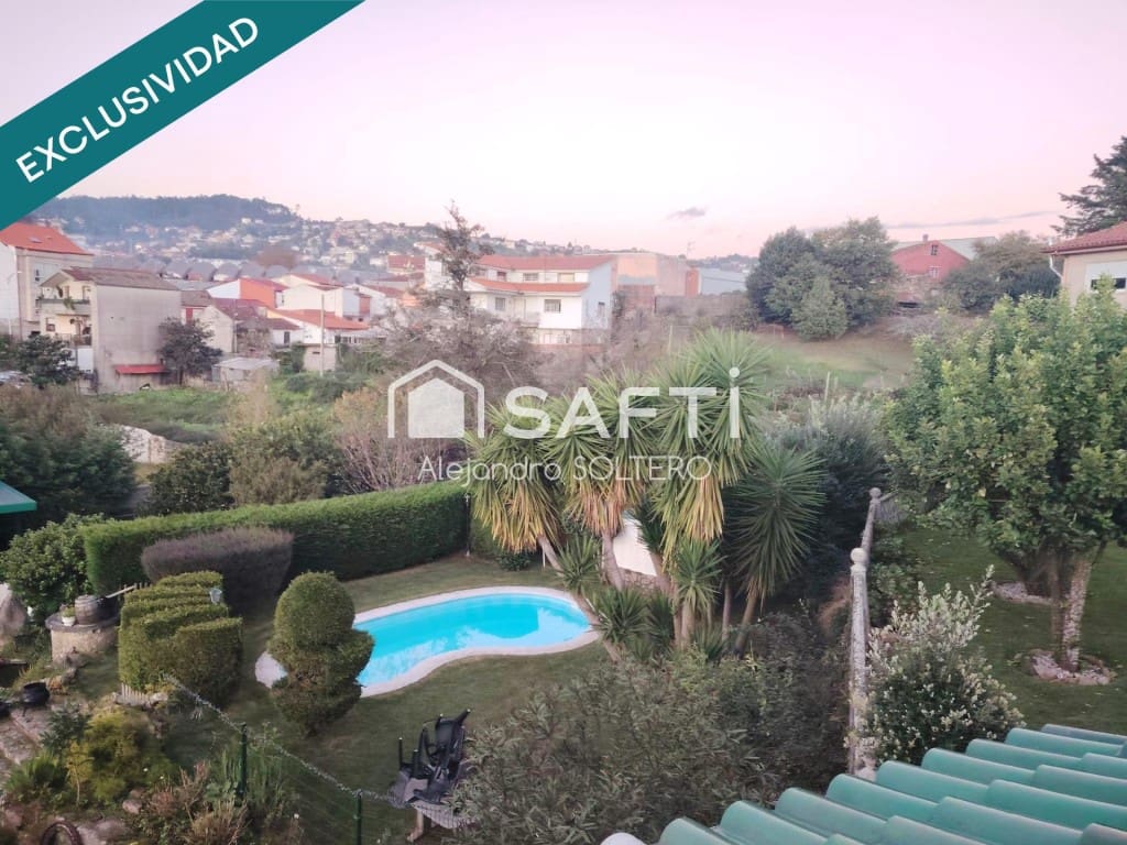 5 soverom Villa til salgs i Vigo med svømmebasseng garasje - € 690 000 (Ref: 9595727)