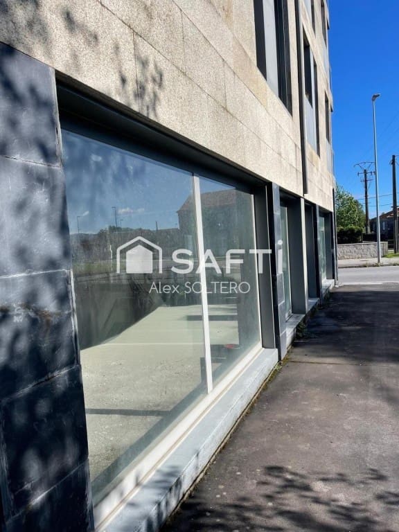 Comercial para venda em Baiona - 267 000 € (Ref: 9595728)