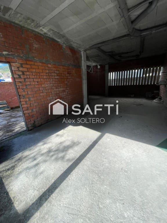 Comercial para venda em Baiona - 267 000 € (Ref: 9595728)