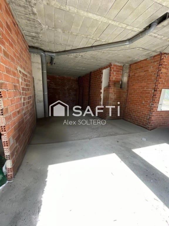 Comercial para venda em Baiona - 267 000 € (Ref: 9595728)