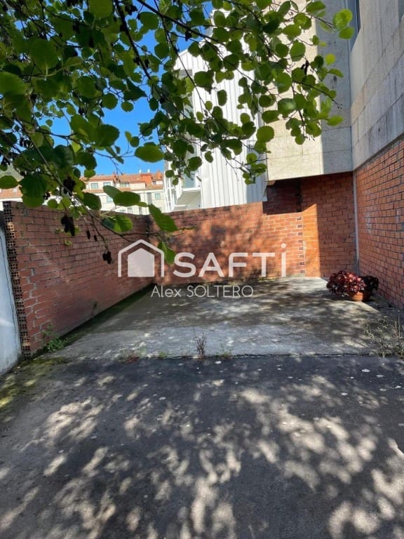 Comercial para venda em Baiona - 267 000 € (Ref: 9595728)