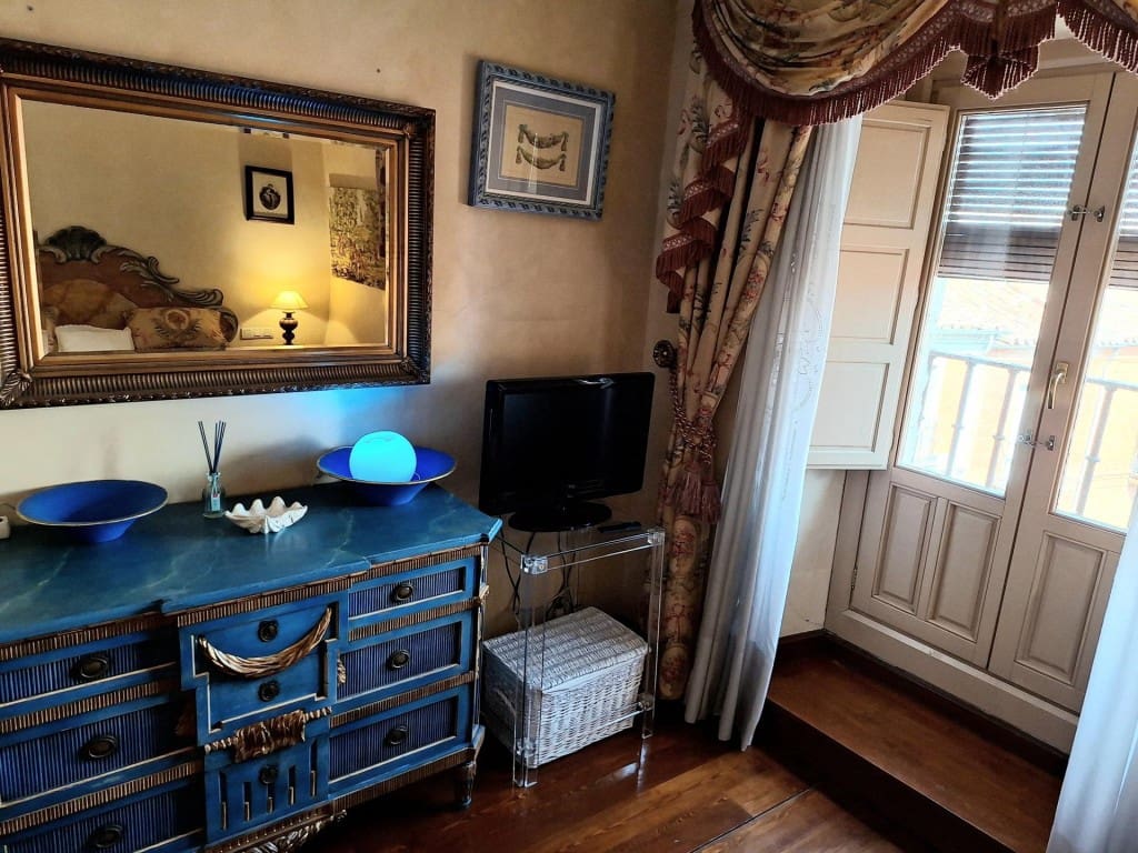 3 bedroom Flat for sale in Salamanca city with garage - € 1,042,000 (Ref: 9595729)