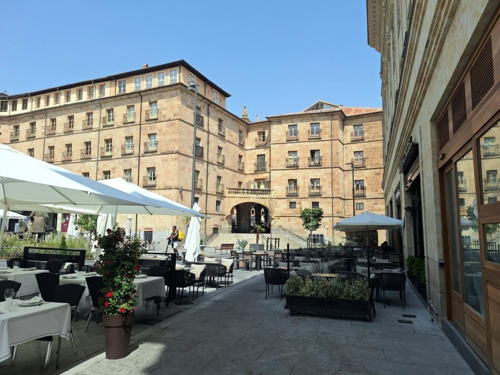 3 bedroom Flat for sale in Salamanca city with garage - € 1,042,000 (Ref: 9595729)