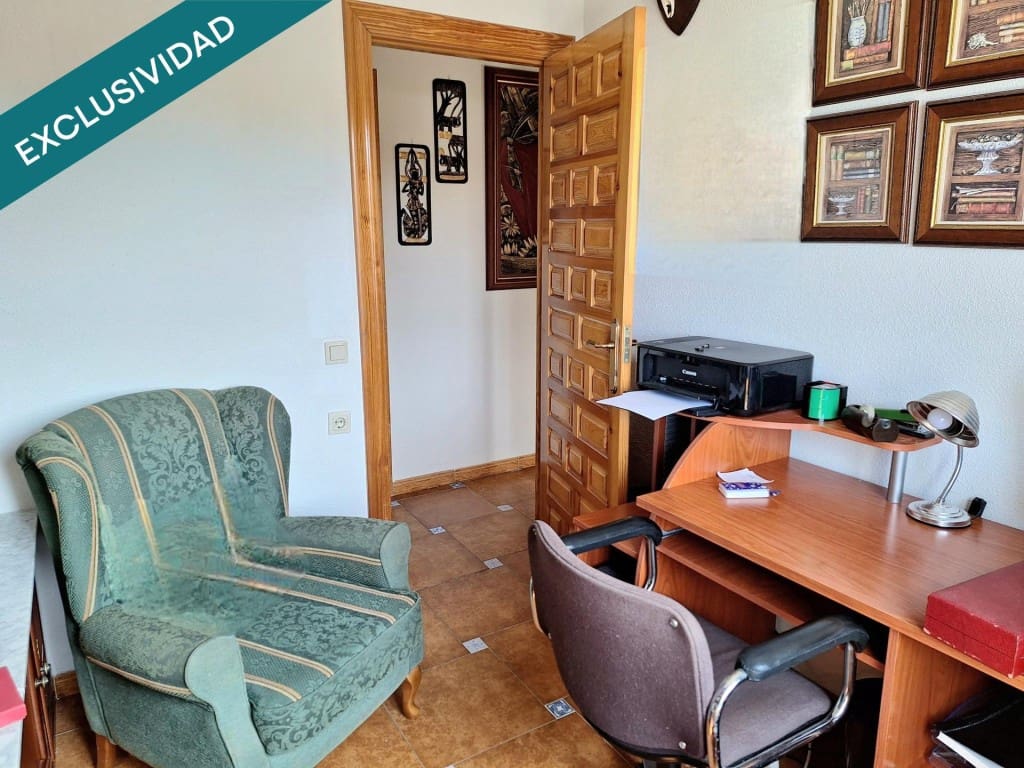 3 bedroom Finca/Country House for sale in Penaranda de Bracamonte with garage - € 402,300 (Ref: 9595730)