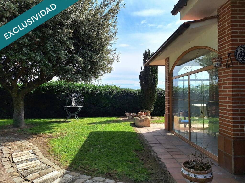 3 bedroom Finca/Country House for sale in Penaranda de Bracamonte with garage - € 352,000 (Ref: 9595730)