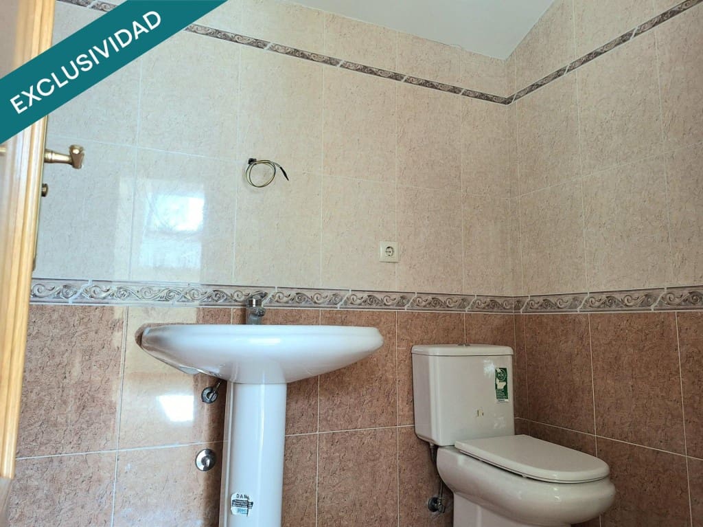 4 bedroom Flat for sale in Penaranda de Bracamonte - € 153,495 (Ref: 9595731)