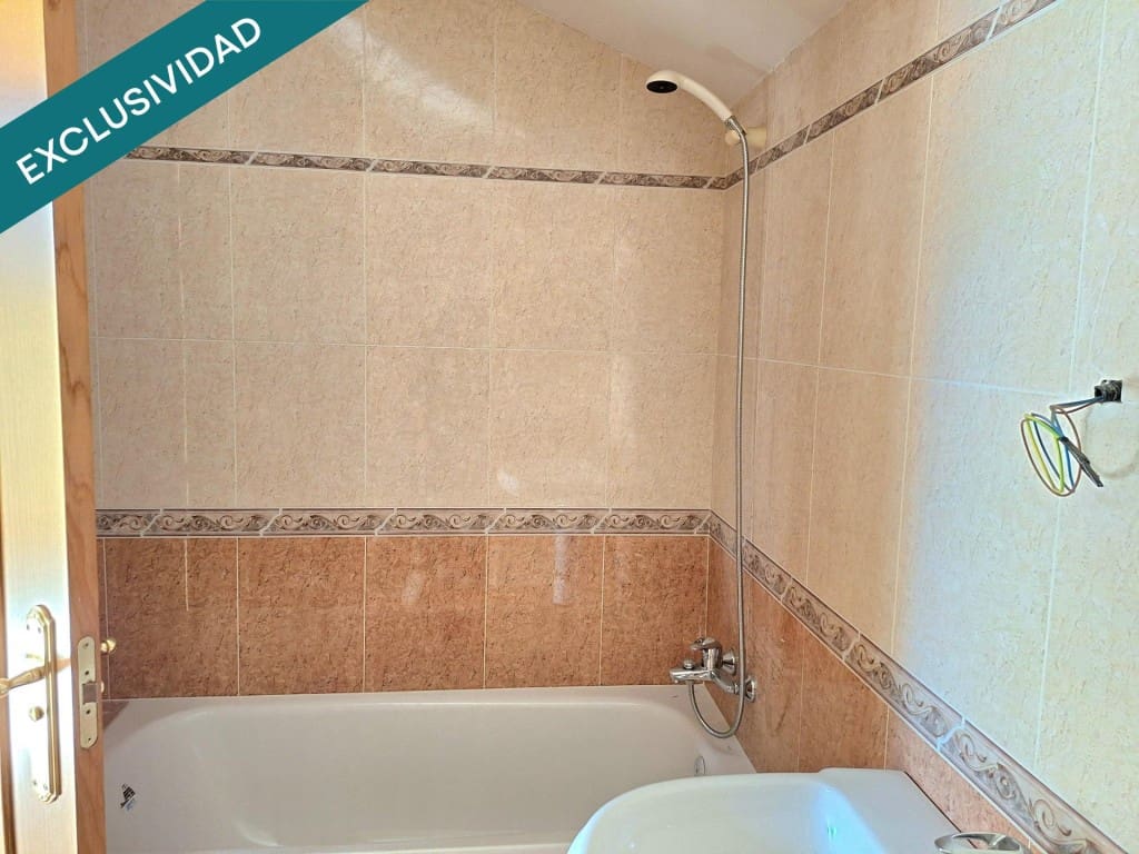 4 bedroom Flat for sale in Penaranda de Bracamonte - € 153,495 (Ref: 9595731)