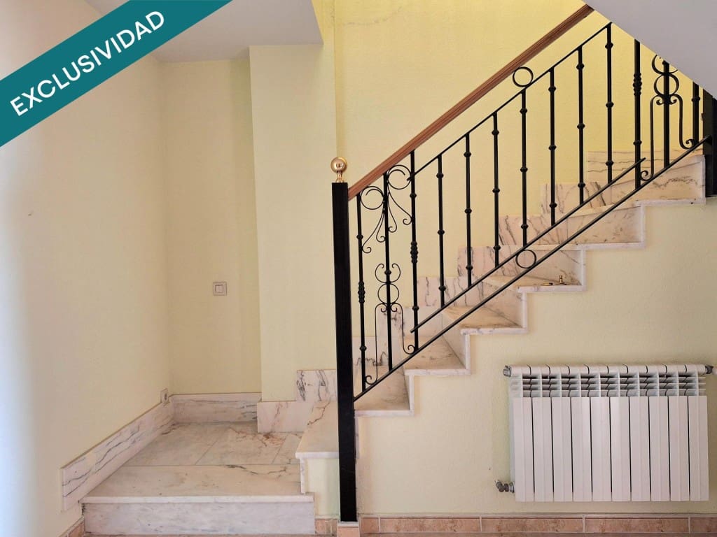 4 bedroom Flat for sale in Penaranda de Bracamonte - € 153,495 (Ref: 9595731)
