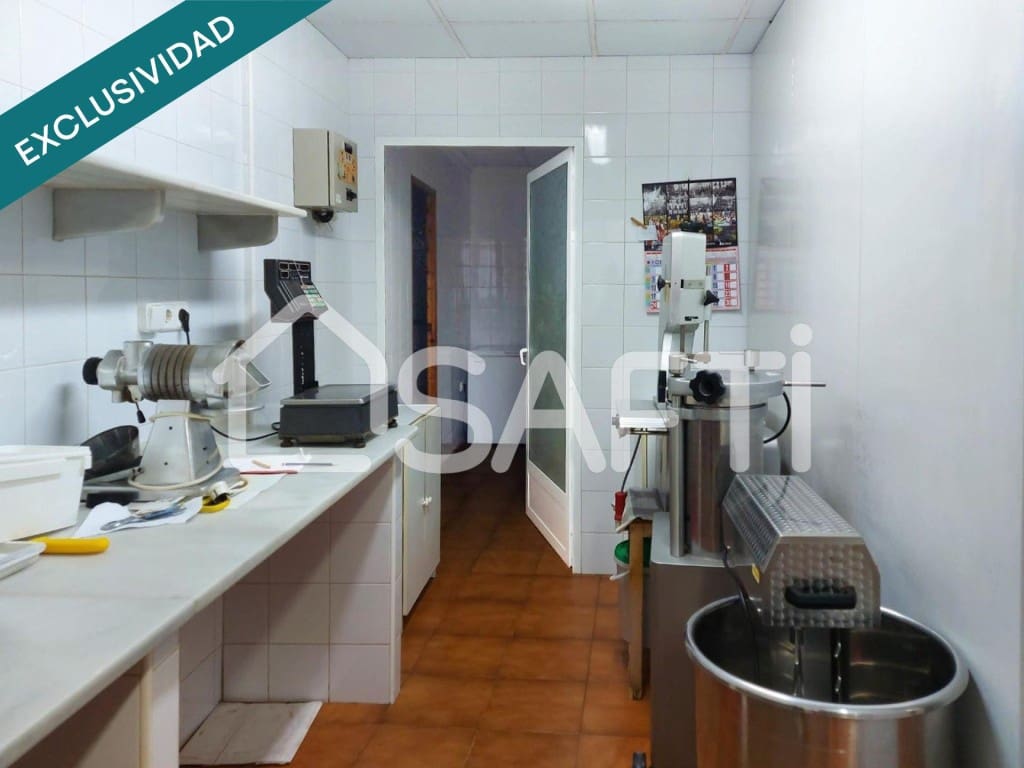 Comercial para venda em Cullera - 275 000 € (Ref: 9595734)