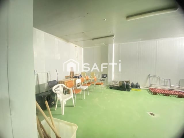 Comercial para venda em Algemesí - 600 000 € (Ref: 9595741)