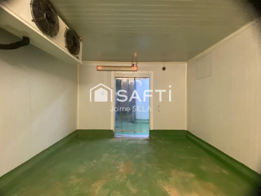 Comercial para venda em Algemesi - 600 000 € (Ref: 9595741)