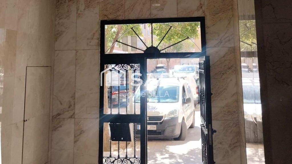 2 Zimmer Apartment zu verkaufen in Valencia Stadt - 149.000 € (Ref: 9595742)