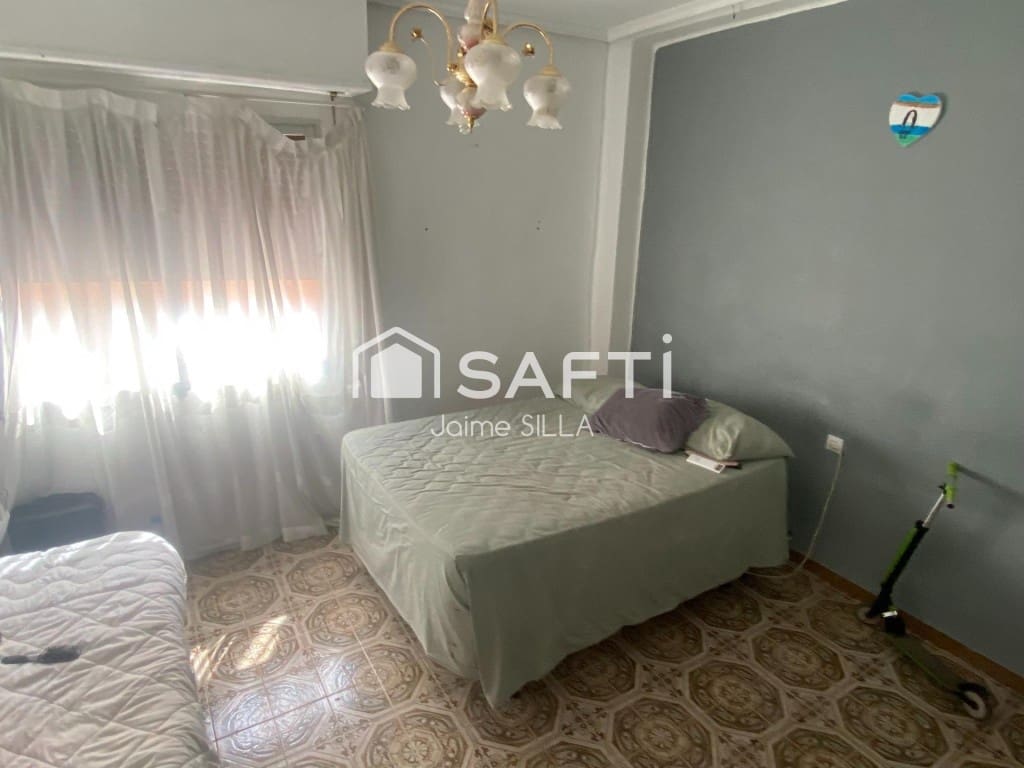 4 sovrum Lägenhet till salu i Torrent - 189 000 € (Ref: 9595746)