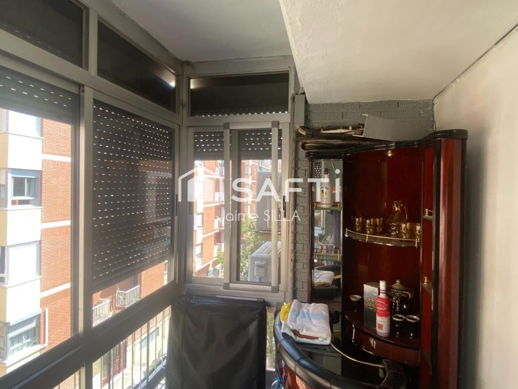 4 sovrum Lägenhet till salu i Torrent - 189 000 € (Ref: 9595746)