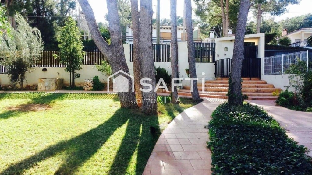 4 makuuhuone Huvila myytävänä paikassa Picassent mukana uima-altaan 
autotalli - 875 000 € (Ref: 9595750)