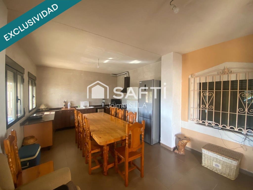 4 soverom Villa til salgs i Torrent med svømmebasseng garasje - € 750 000 (Ref: 9595753)