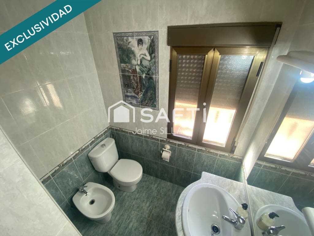 4 soverom Villa til salgs i Torrent med svømmebasseng garasje - € 750 000 (Ref: 9595753)