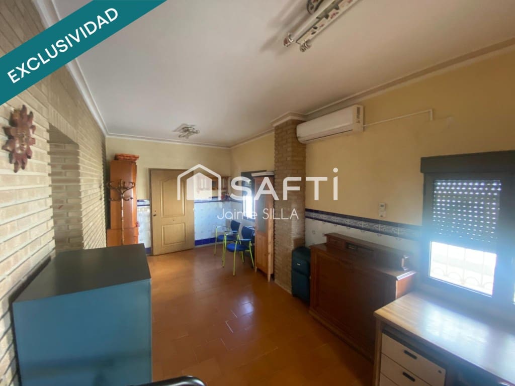 4 soverom Villa til salgs i Torrent med svømmebasseng garasje - € 750 000 (Ref: 9595753)