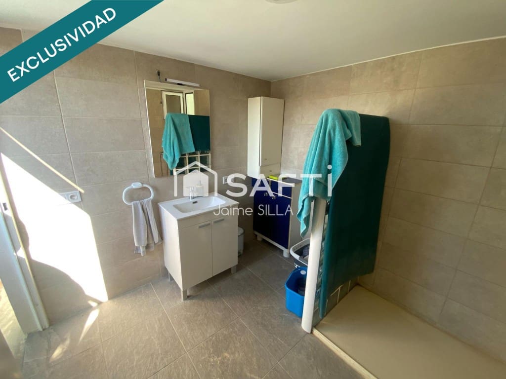 4 soverom Villa til salgs i Torrent med svømmebasseng garasje - € 750 000 (Ref: 9595753)