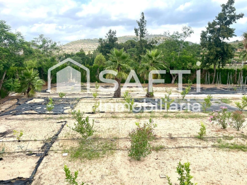 Grond te koop in Alfarp - € 228.000 (Ref: 9595755)