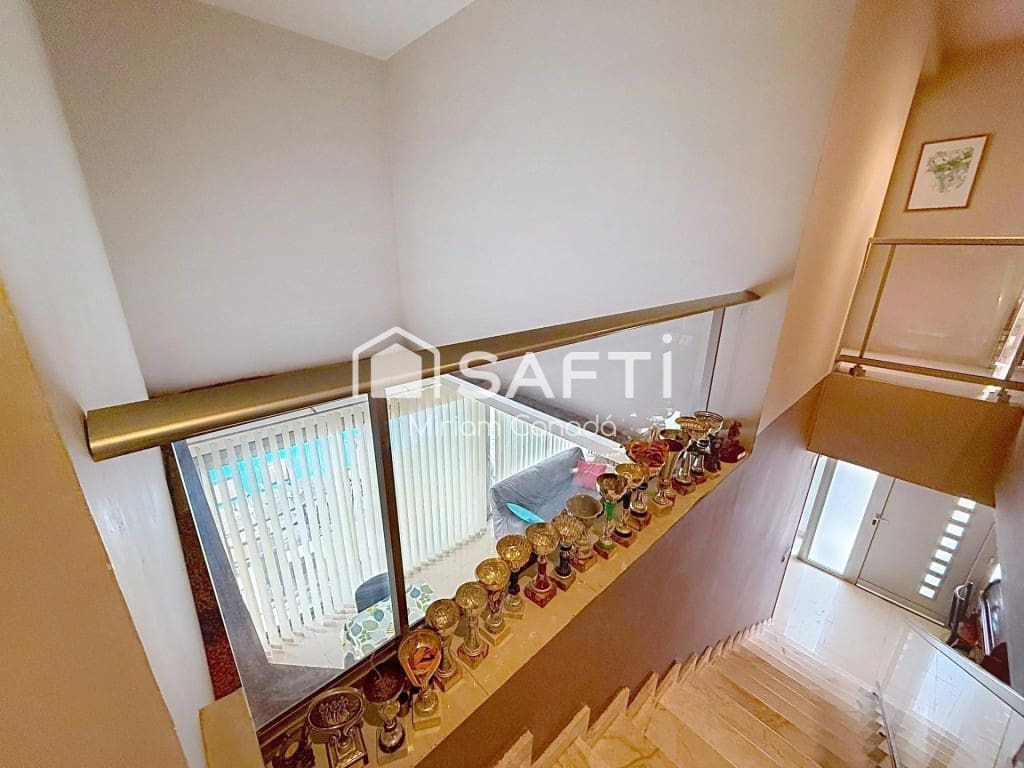 6 slaapkamer Villa te koop in Calafell met zwembad garage - € 385.000 (Ref: 9595758)