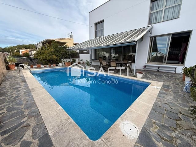 6 slaapkamer Villa te koop in Calafell met zwembad garage - € 385.000 (Ref: 9595758)
